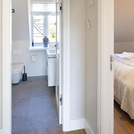 Lister Brise * ليست