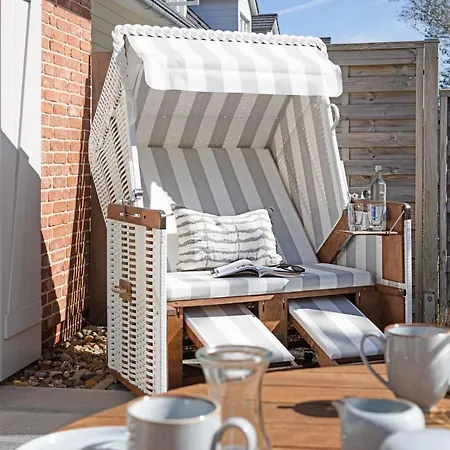 Lister Brise Лист