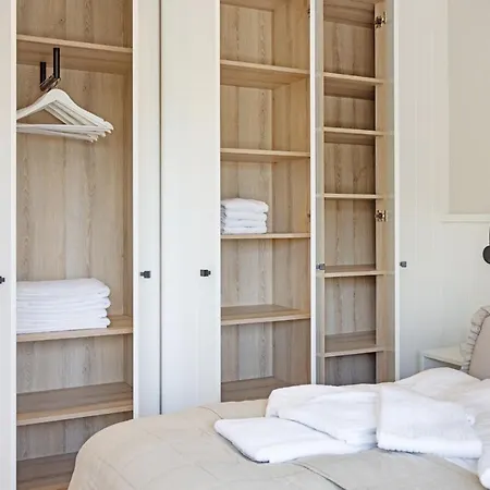 Lister Brise بيت للعطل *