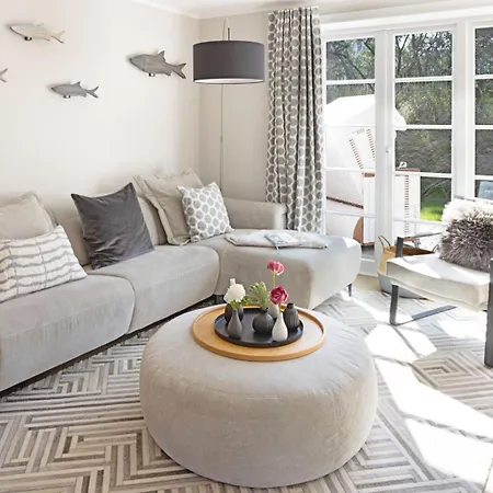 Holiday home Lister Brise *